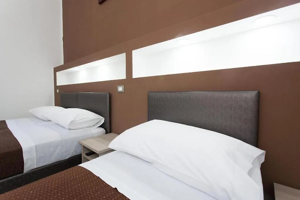 B&B Archi Palermo Centro Bed & Breakfast